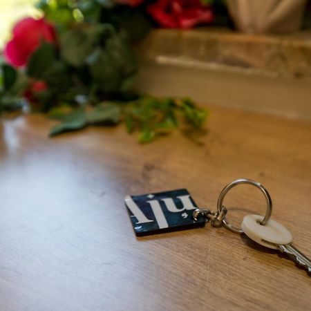 Aju Hillel 14 Apartment Yerusalem Bagian luar foto